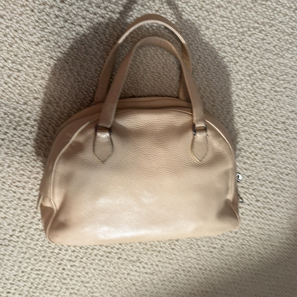 Prada tan bowling bag - Picture 2 of 13